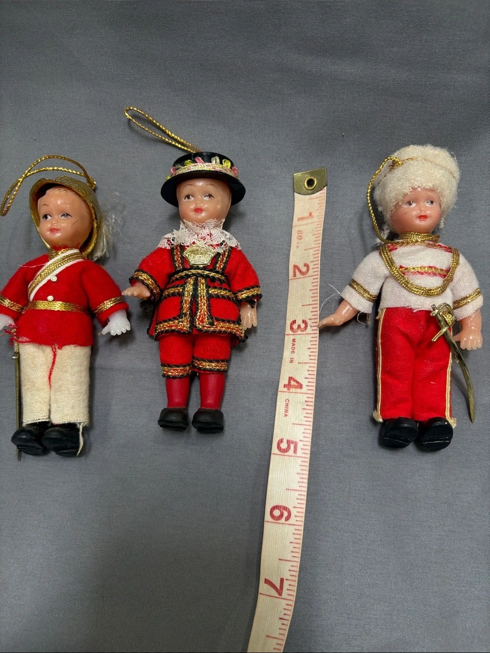 vintage British Royal Guard plastic souvenir ornaments qty 3